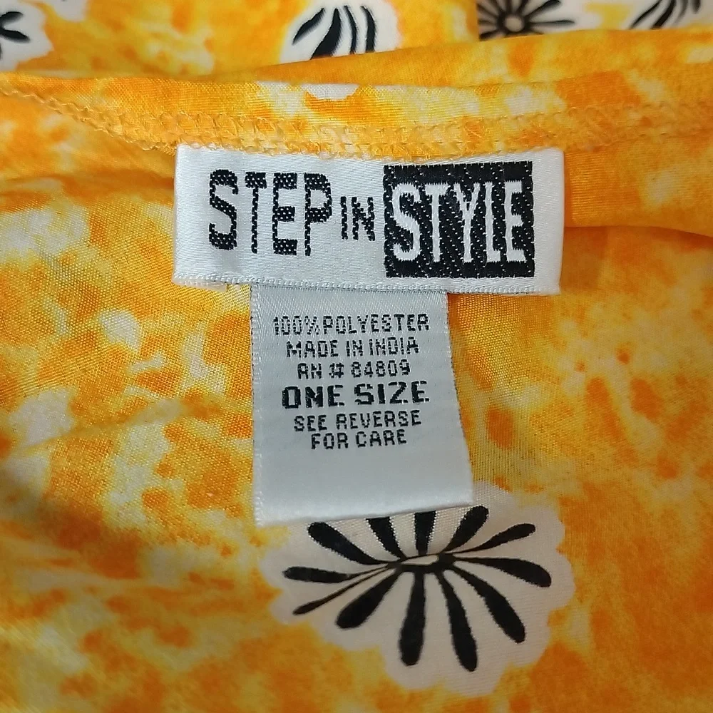 Step in Style Top - Picture 3 of 3